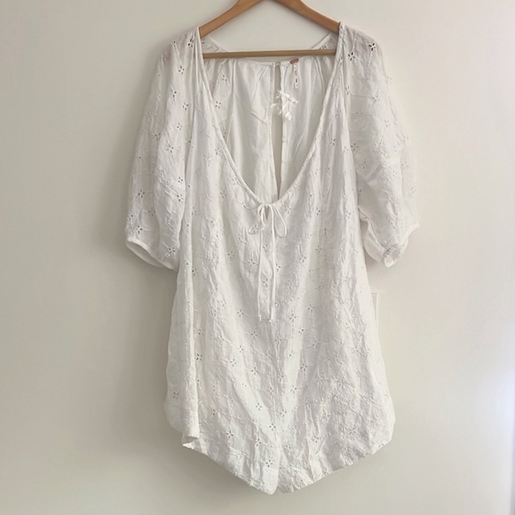 NWOT Free People Bop Around Romper White Embroidered Coverup - Picture 2 of 16